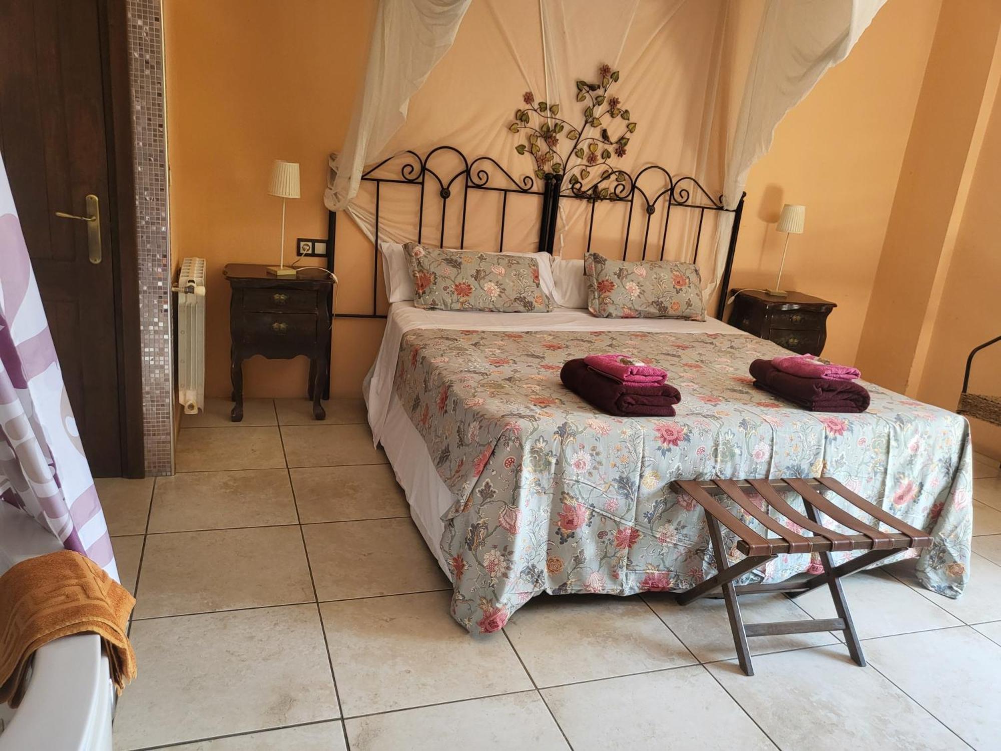 Hotel Pasteral Riu Ter La Cellera de Ter Zewnętrze zdjęcie