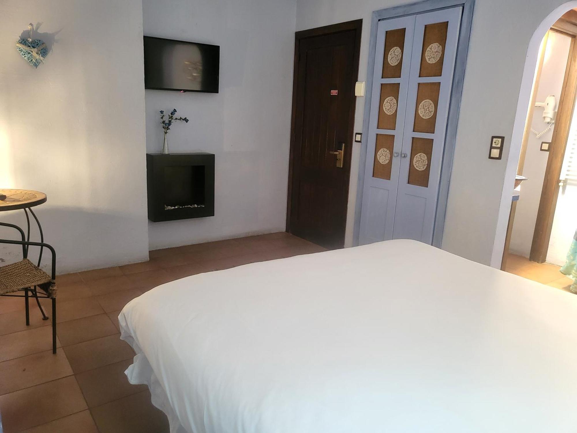 Hotel Pasteral Riu Ter La Cellera de Ter Zewnętrze zdjęcie